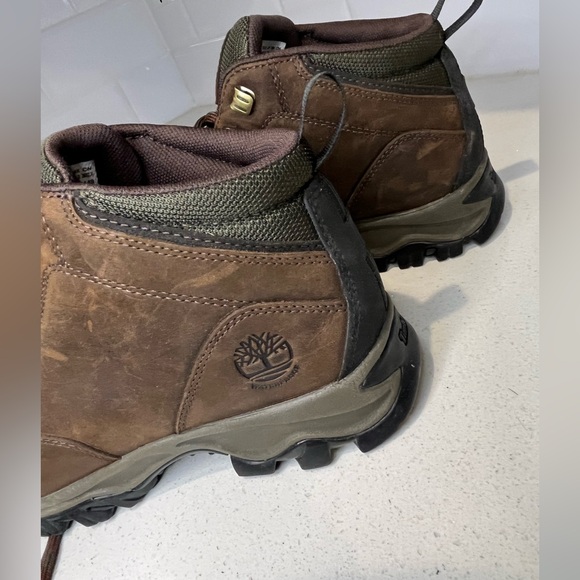 Timberland Mt. Maddsen Boots. Men Size 8, EUC - Picture 3 of 8